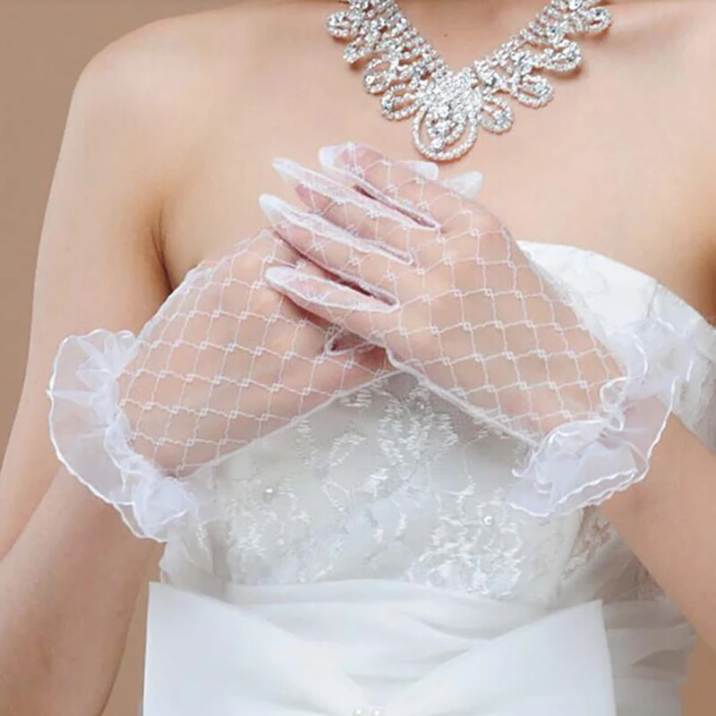 White Ivory Short Lace Bridal Gloves Wedding Accessories Party Lace Gloves Lace Gloves Fishnet Gloves Lace Gloves
White Ivory Short Lace Bridal Gloves Wedding Accessories Party Lace Gloves Lace Gloves Fishnet Gloves Lace Gloves