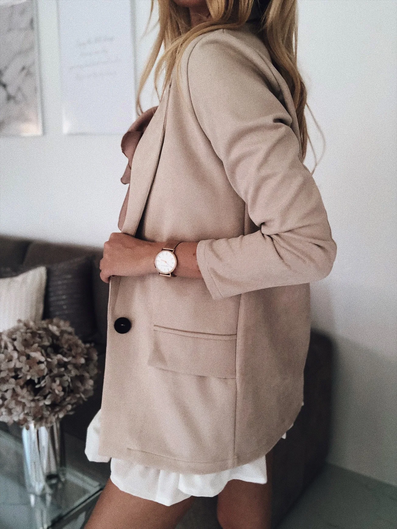 Autumn New Women Blazer Casual Slim Fit Long Sleeve Suit Top Blazer Outer Jacket New Plus Size 5XL 2021 Fashion Designer Brand
Autumn New Women Blazer Casual Slim Fit Long Sleeve Suit Top Blazer Outer Jacket New Plus Size 5XL 2021 Fashion Designer Brand