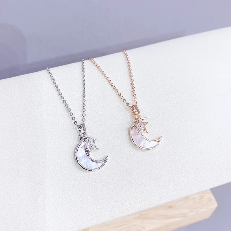 Fashion star moon necklace Japan and South Korea new wild simple girl star and moon clavicle chain 
Fashion star moon necklace Japan and South Korea new wild simple girl star and moon clavicle chain