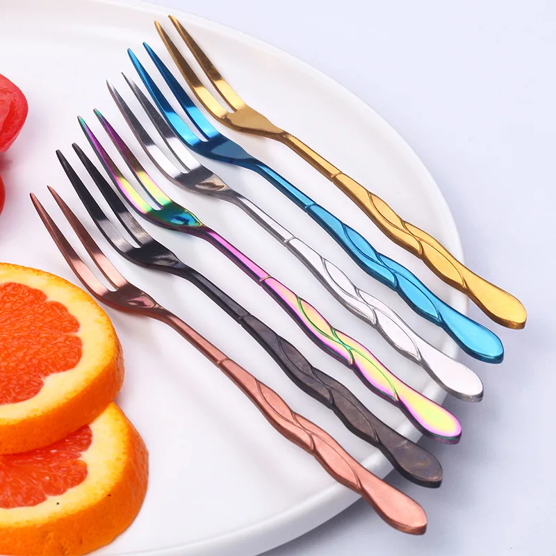 Набор вилок для фруктов в Северном Европейском стиле, маленькая вилка из нержавеющей стали 304, домашняя вилка для фруктов в европейском стил...
Набор вилок для фруктов в Северном Европейском стиле, маленькая вилка из нержавеющей стали 304, домашняя вилка для фруктов в европейском стил...