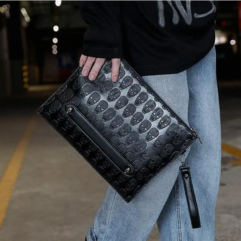Black Envelope Designer Bags 2021 Newest Fashion Skull Zip Wristlet High Quality Clutch Bag For Mens Luxury Wallet Hand Ipad Bag
Black Envelope Designer Bags 2021 Newest Fashion Skull Zip Wristlet High Quality Clutch Bag For Mens Luxury Wallet Hand Ipad Bag