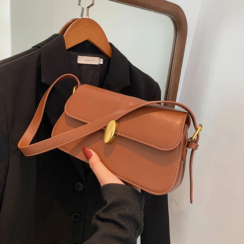 VeryMe 2021 New Ladies Shoulder Handbags Small Solid Color Fashion PU Leather Pearl Chain Designer Women Crossbody Messenger Bag
VeryMe 2021 New Ladies Shoulder Handbags Small Solid Color Fashion PU Leather Pearl Chain Designer Women Crossbody Messenger Bag