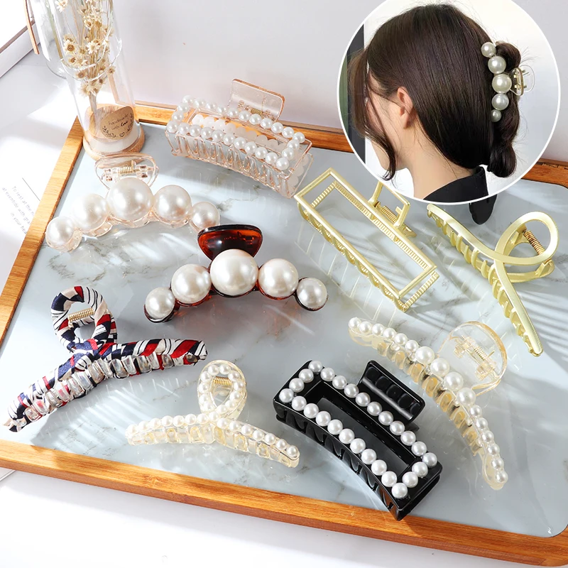 New Women Big Pearls Acrylic Metal Hair Claw Clips Girls Fashion Hairpins Hair Accessories Hair Styling for Headwear Ornaments
New Women Big Pearls Acrylic Metal Hair Claw Clips Girls Fashion Hairpins Hair Accessories Hair Styling for Headwear Ornaments