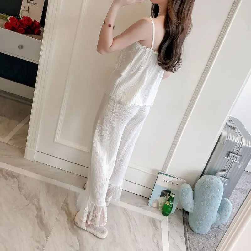 Spring and Autumn Thin Ladies Lace Four-piece Pajamas Pure Cotton Gauze Temperament Court Service Loungewear Women Dormir Tops
Spring and Autumn Thin Ladies Lace Four-piece Pajamas Pure Cotton Gauze Temperament Court Service Loungewear Women Dormir Tops