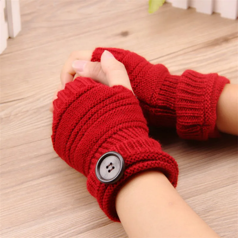 Autumn and winter button gloves female riding half-finger touch screen sleeves Wool knitted warm winter couple gloves
Autumn and winter button gloves female riding half-finger touch screen sleeves Wool knitted warm winter couple gloves