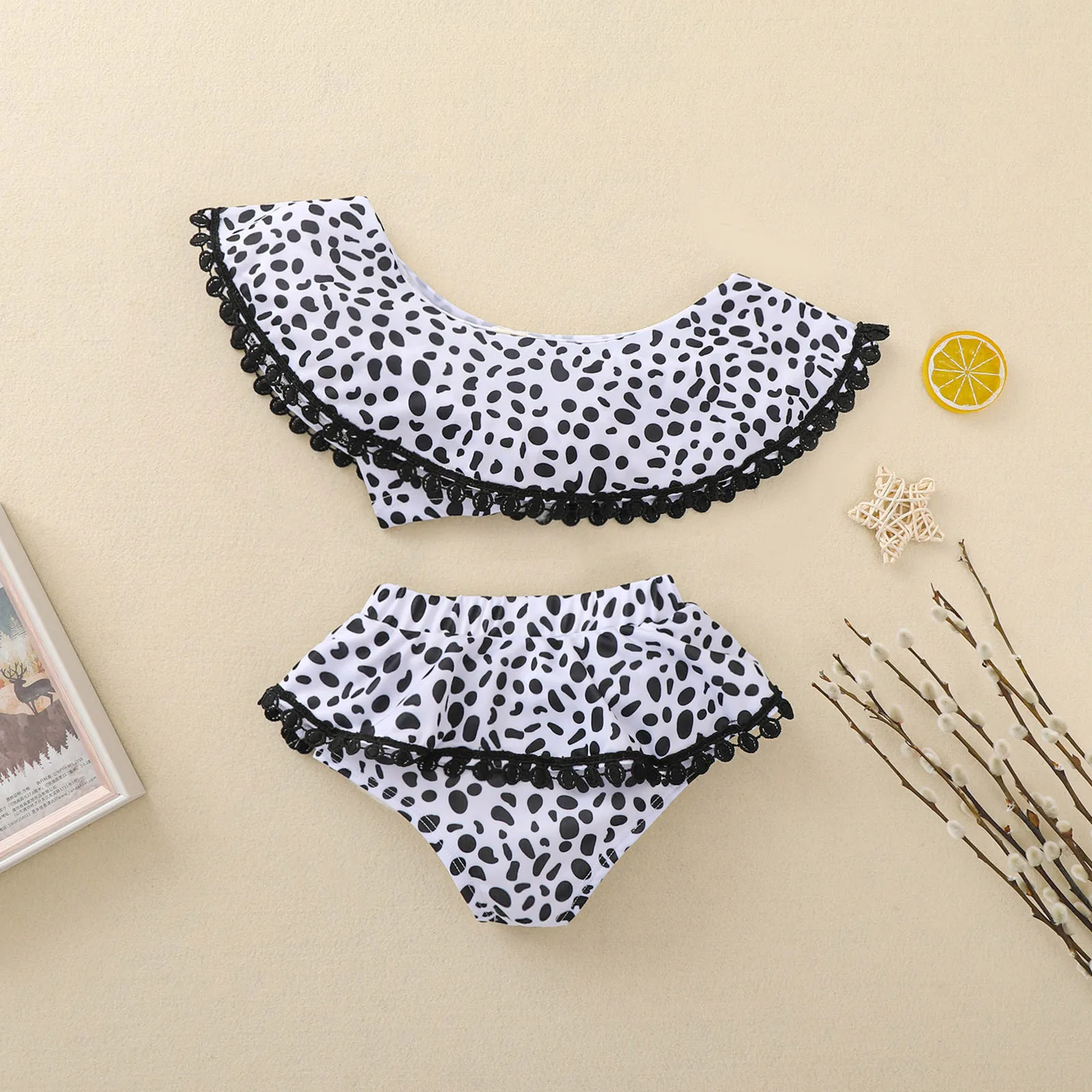 Newest Arrival Baby Two Piece Swimwear Set Off Shoulder Crop Tops+High Waist Triangle Crotch Summer Swimming Trunks Outfits
Newest Arrival Baby Two Piece Swimwear Set Off Shoulder Crop Tops+High Waist Triangle Crotch Summer Swimming Trunks Outfits