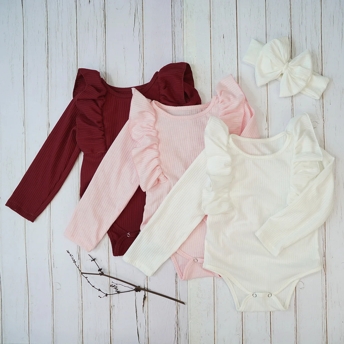 New Baby Girls Autumn Rompers Long Ruffle Sleeve Headband Set Body Suit Winter Pink White Tops Clothes For Children Kids Toddler
New Baby Girls Autumn Rompers Long Ruffle Sleeve Headband Set Body Suit Winter Pink White Tops Clothes For Children Kids Toddler