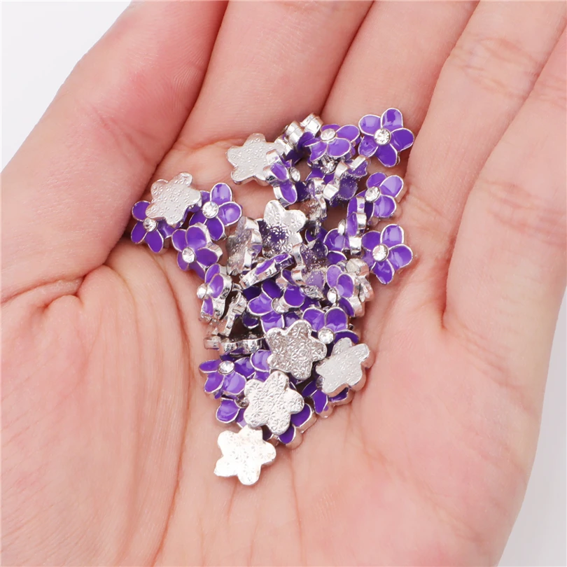 F1112 Purple flower with rhinestones plant Floating charms 20pcs Alloy Suitable for Floating Locket DIY Jewelry Pendant Necklace
F1112 Purple flower with rhinestones plant Floating charms 20pcs Alloy Suitable for Floating Locket DIY Jewelry Pendant Necklace