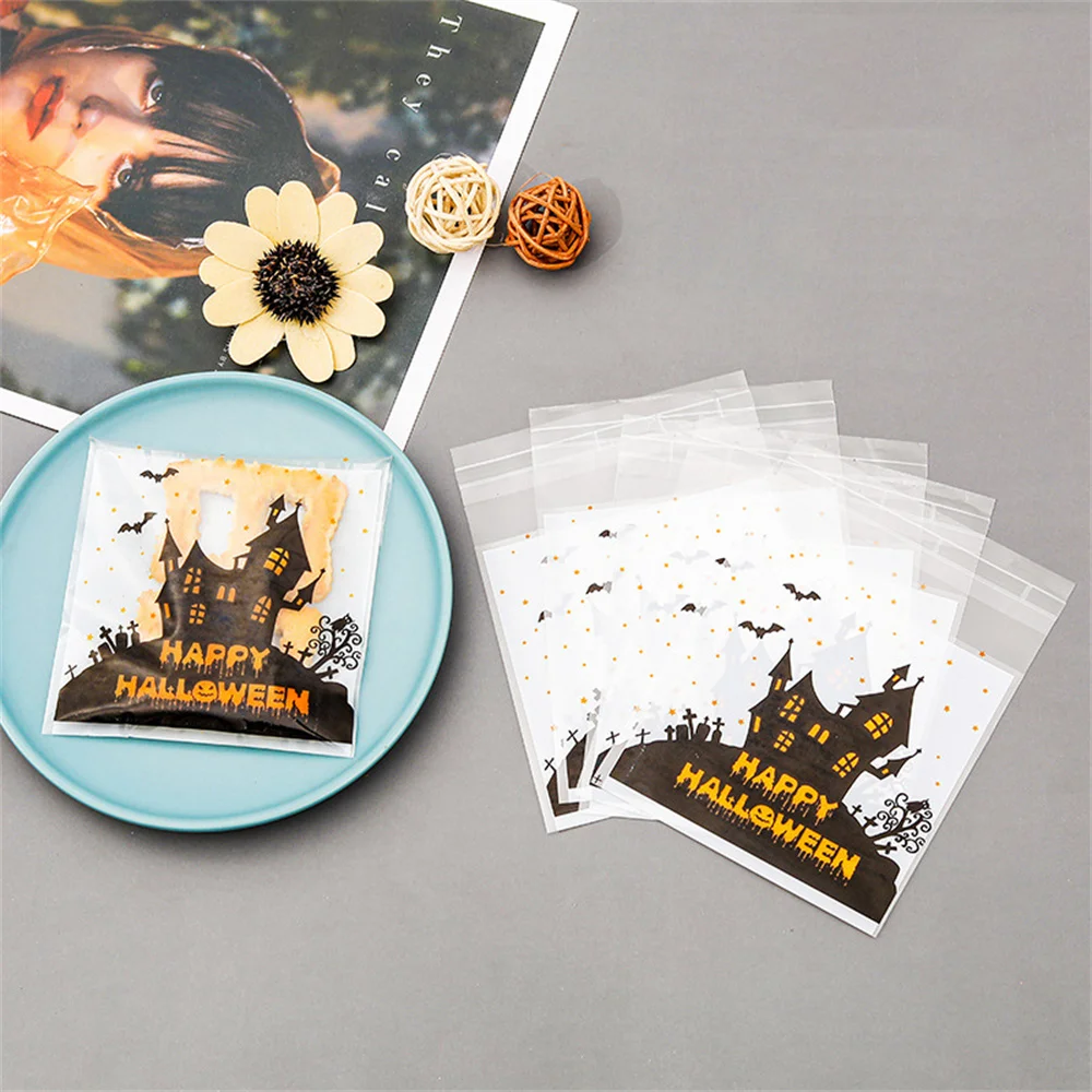 100pcs Happy Halloween Candy Bag Gift Cookie Bags Biscuits Snack Plastic Packaging Bags Halloween Party Decoration Supplies
100pcs Happy Halloween Candy Bag Gift Cookie Bags Biscuits Snack Plastic Packaging Bags Halloween Party Decoration Supplies