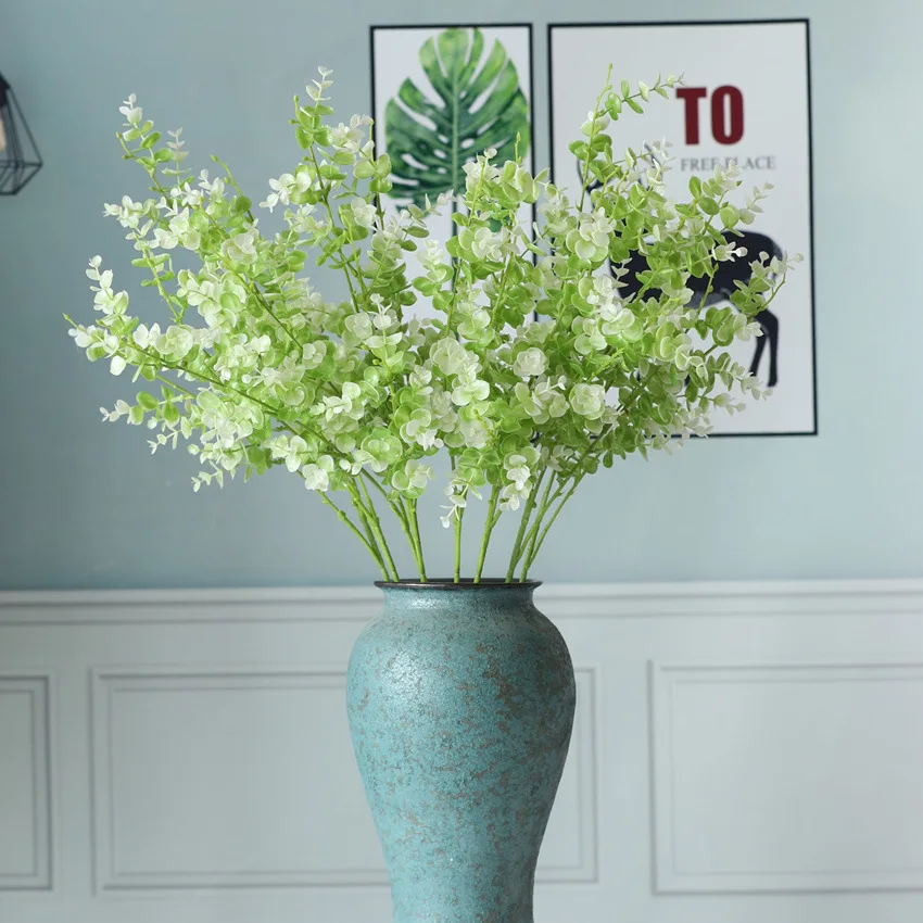 Plastic eucalyptus flower false blossom Outdoor wedding decoration pretend to arrange flowers with materials
Plastic eucalyptus flower false blossom Outdoor wedding decoration pretend to arrange flowers with materials