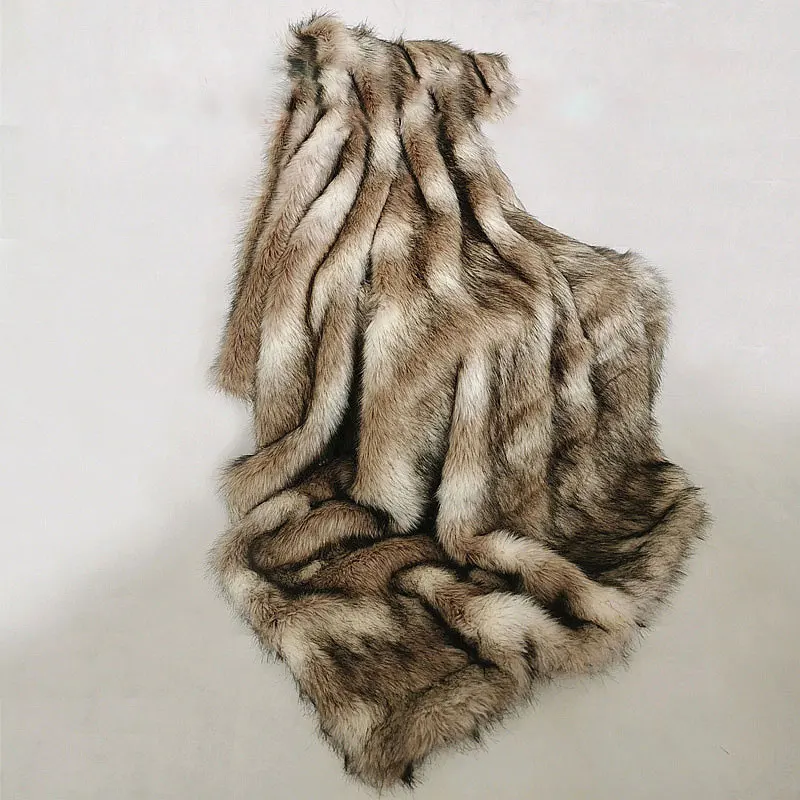 Faux Fox Blanket European-Style High-End Model Room Soft Upholstered Bed End with Blanket
Faux Fox Blanket European-Style High-End Model Room Soft Upholstered Bed End with Blanket