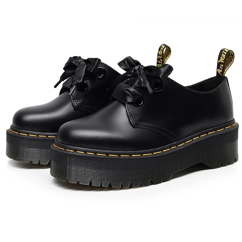 Autumn Classic British Style Martin Shoes Women Couple Casual Genuine Leather Shoes Lace-up Platform Shoes Women Martin Boots
Autumn Classic British Style Martin Shoes Women Couple Casual Genuine Leather Shoes Lace-up Platform Shoes Women Martin Boots