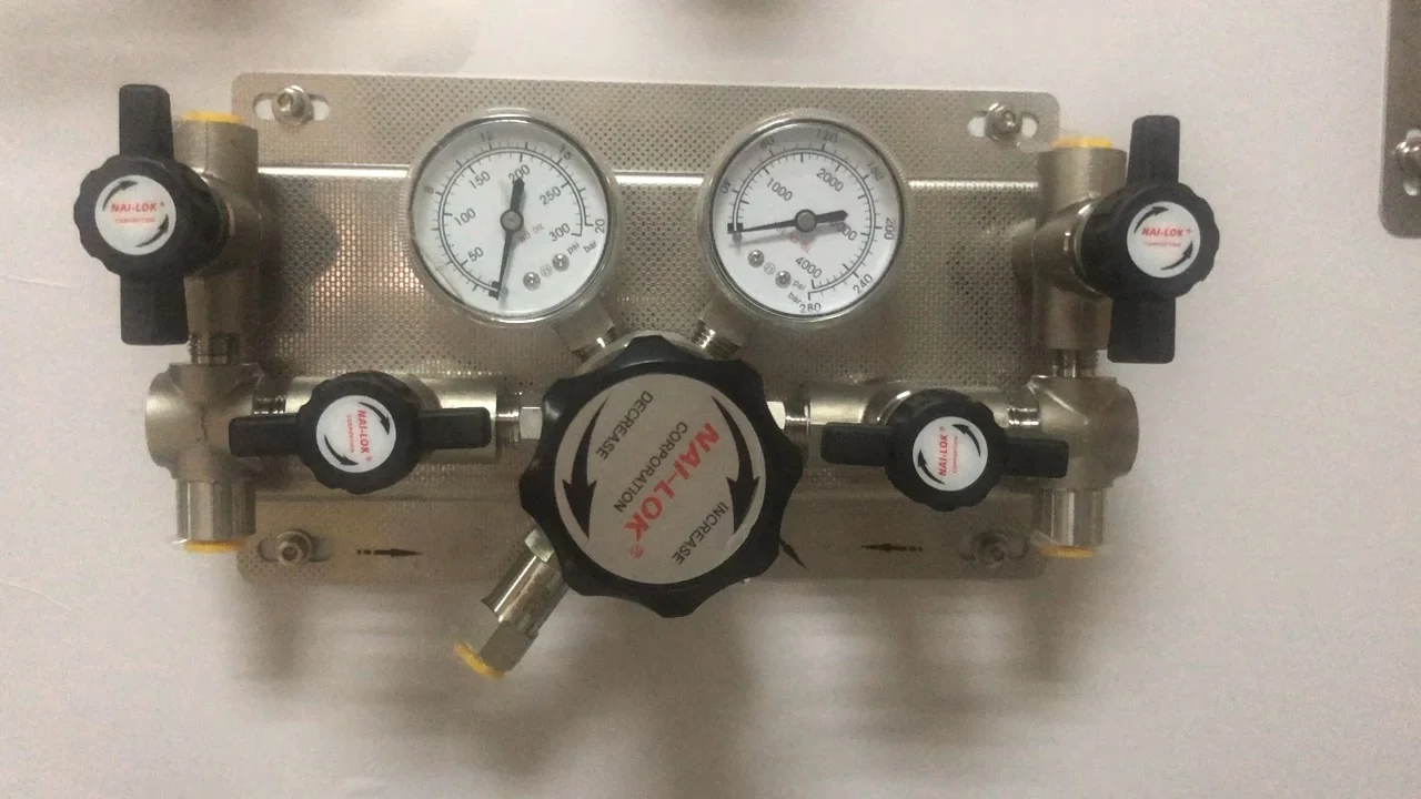 High quality stainless steel panel pressure regulator for gas pressure reducing
High quality stainless steel panel pressure regulator for gas pressure reducing
