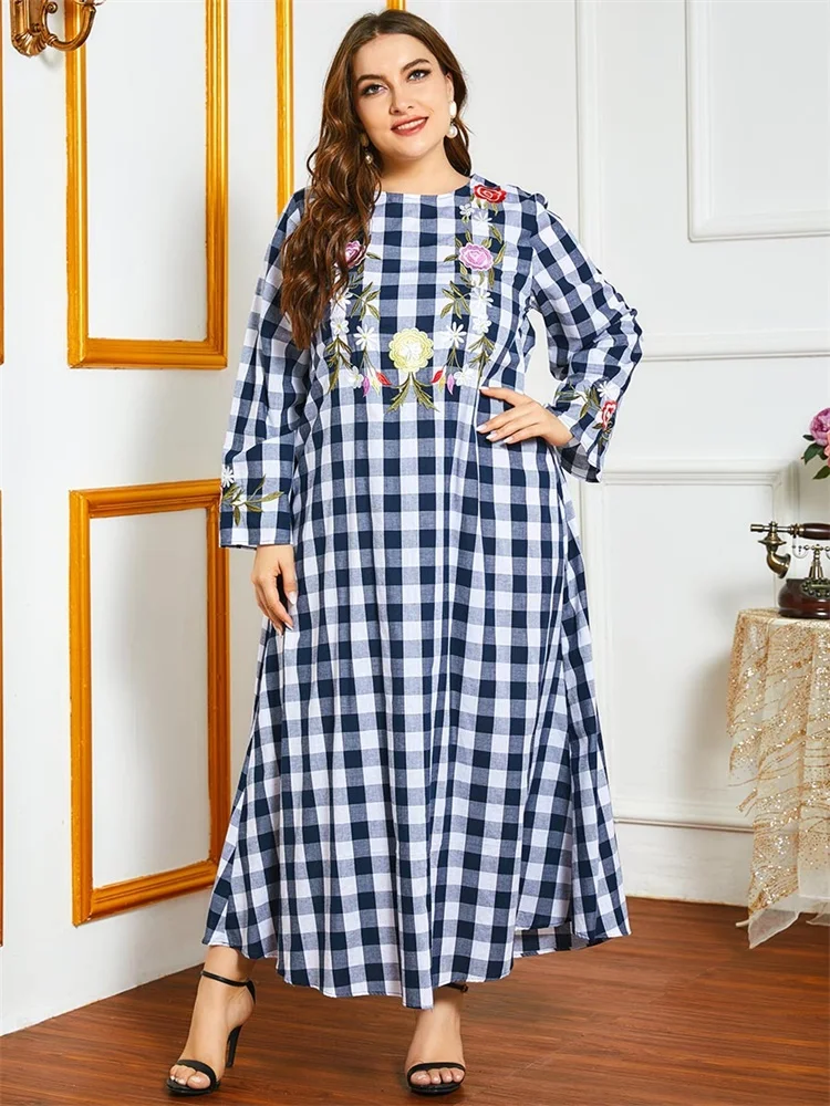 Floral Embroidery Plaid Long Dress for Women Fall 2020 Plus Size O Neck Long Sleeve Loose Muslim Arabic Turkey Clothes
Floral Embroidery Plaid Long Dress for Women Fall 2020 Plus Size O Neck Long Sleeve Loose Muslim Arabic Turkey Clothes