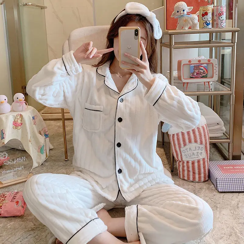 Female Flannel 2pcs Sleepwear Casual Pajamas Set Lounge Wear Winter New Home Clothing Warm Pyjamas Suits Thick Shirt&pants
Female Flannel 2pcs Sleepwear Casual Pajamas Set Lounge Wear Winter New Home Clothing Warm Pyjamas Suits Thick Shirt&pants