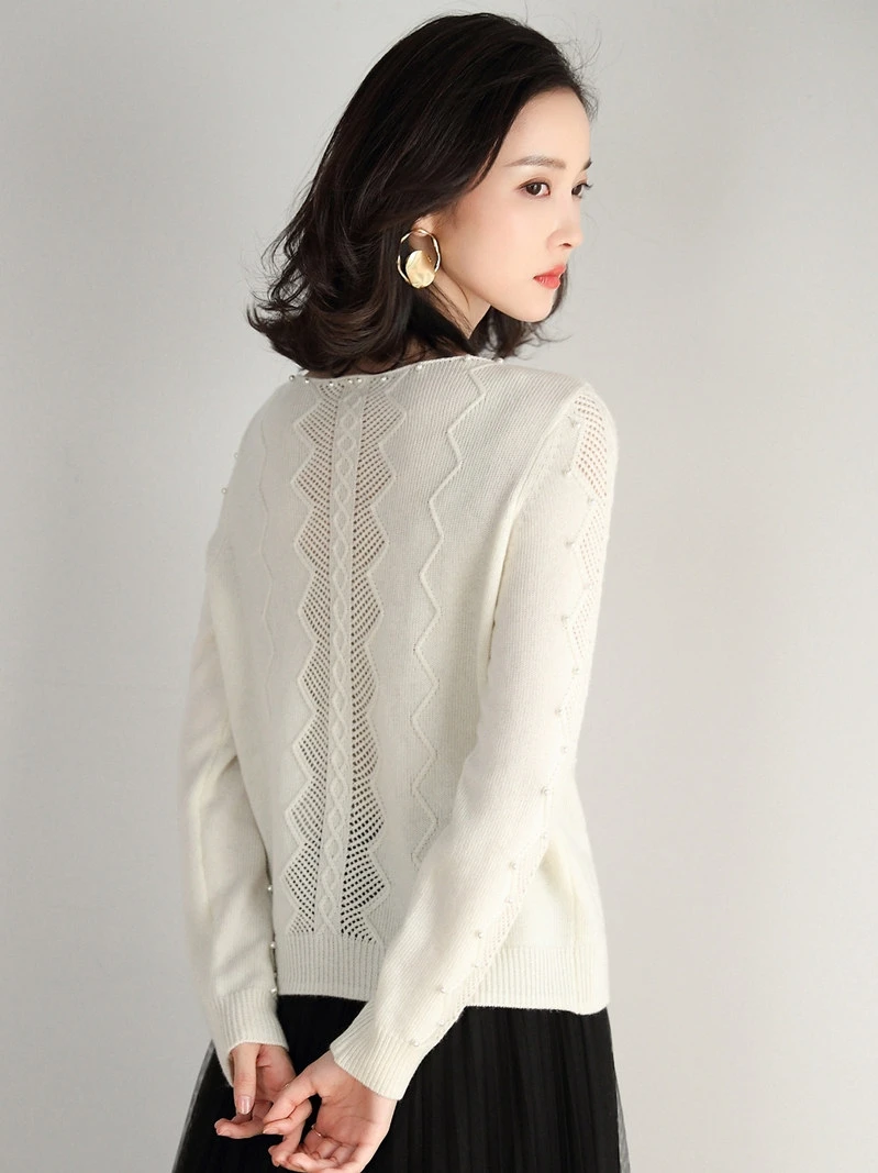 New 2019 Autumn and Winter Women Pearl Beaded Sweater O-Neck Long Sleeve Slim Women Knit Sweater and Pullover 1109-100
New 2019 Autumn and Winter Women Pearl Beaded Sweater O-Neck Long Sleeve Slim Women Knit Sweater and Pullover 1109-100
