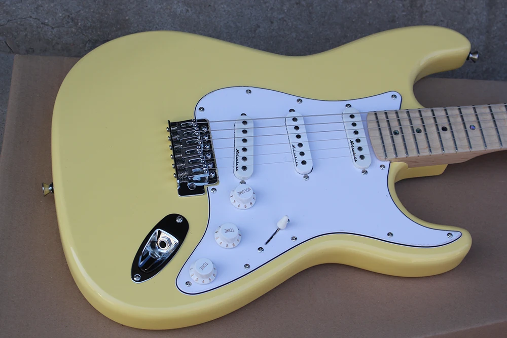 Customize the new 8-string guitar, red guard, rosewood fingerboard, welcome to customize,
Customize the new 8-string guitar, red guard, rosewood fingerboard, welcome to customize,