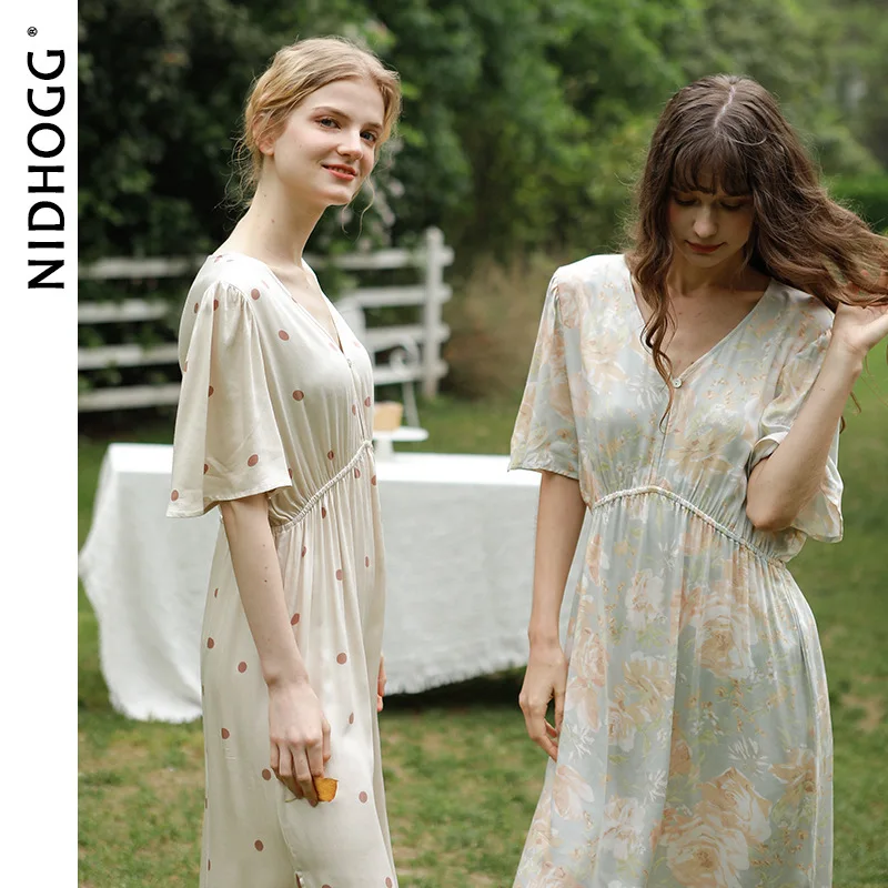 Женская атласная Ночная сорочка с V-образным вырезом и коротким рукавом
Женская атласная Ночная сорочка с V-образным вырезом и коротким рукавом