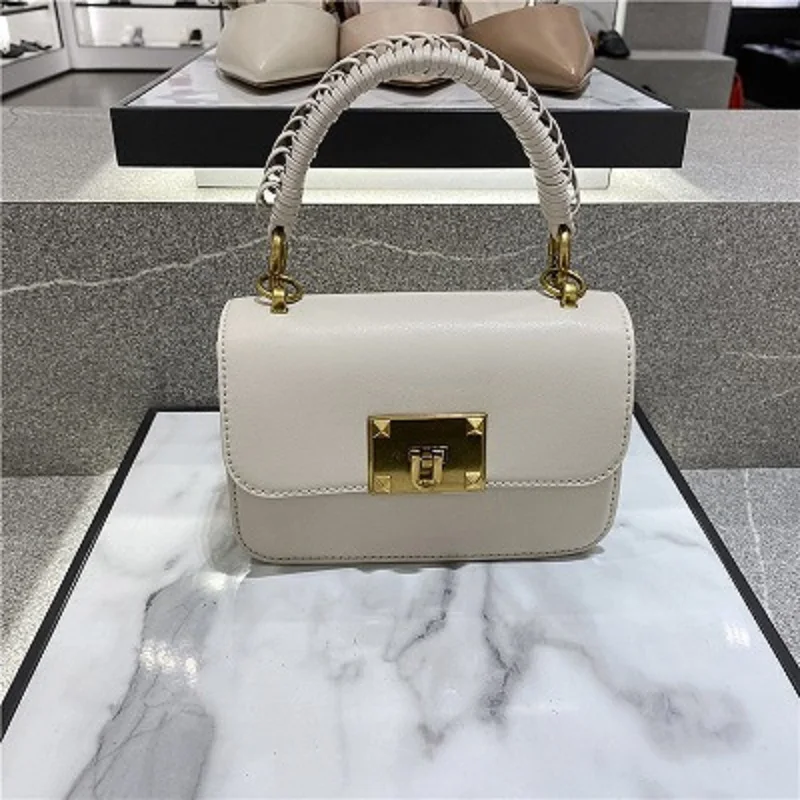 2021 Ladies Shoulder Bag Fashion Trend Cross-Body Bag Backpack Leather Travel Handbag Wallet BBFC717
2021 Ladies Shoulder Bag Fashion Trend Cross-Body Bag Backpack Leather Travel Handbag Wallet BBFC717
