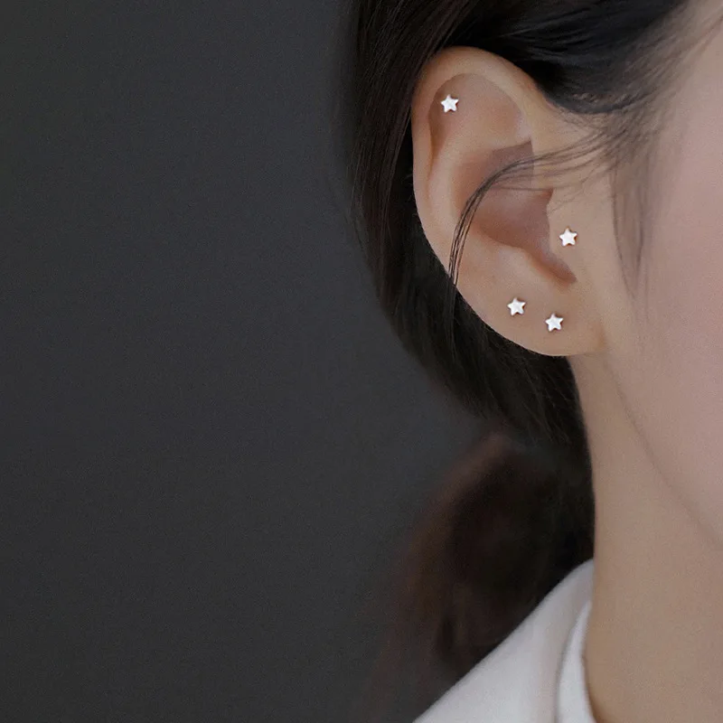 925 Sterling Silver Small Star Bead Korean Studs Earrings For Women Wedding Jewelry Accessories eh1299
925 Sterling Silver Small Star Bead Korean Studs Earrings For Women Wedding Jewelry Accessories eh1299