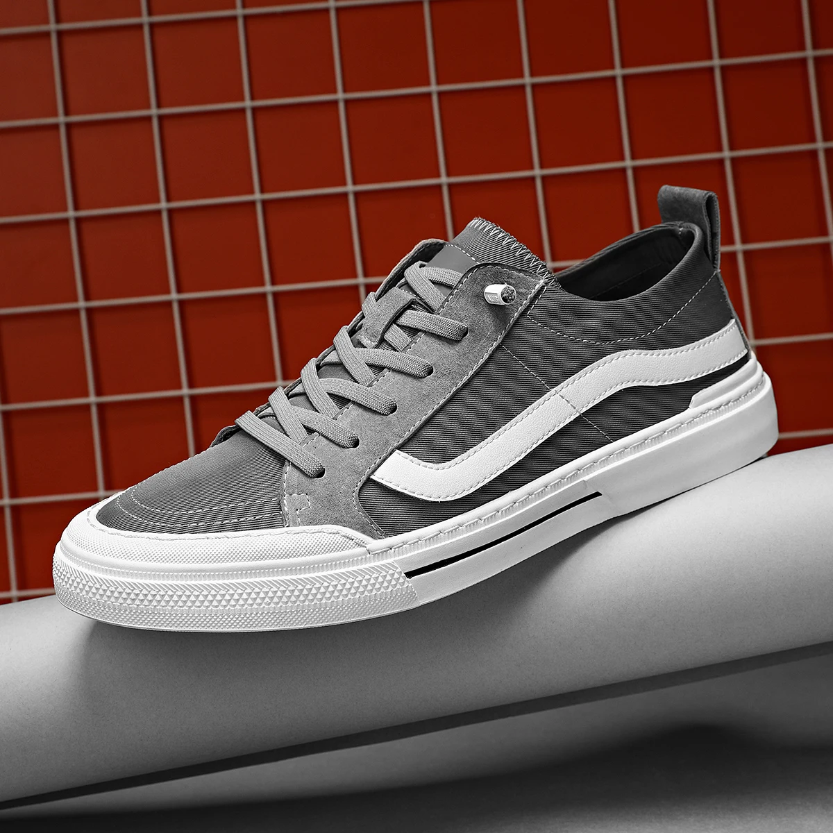 Men's Canvas Shoes Summer Woven Fabric Splicing Breathable Trend Shoes Fashion Classic Comfortable All-Match Casual Shoes
Men's Canvas Shoes Summer Woven Fabric Splicing Breathable Trend Shoes Fashion Classic Comfortable All-Match Casual Shoes