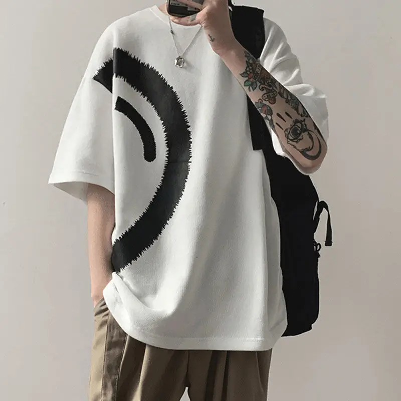 Oversize Summer Men And Women T-shirt Hip-hop Short-sleeved O Neck Korean Fashion Harajuku Loose Love Print Couple Clothes
Oversize Summer Men And Women T-shirt Hip-hop Short-sleeved O Neck Korean Fashion Harajuku Loose Love Print Couple Clothes
