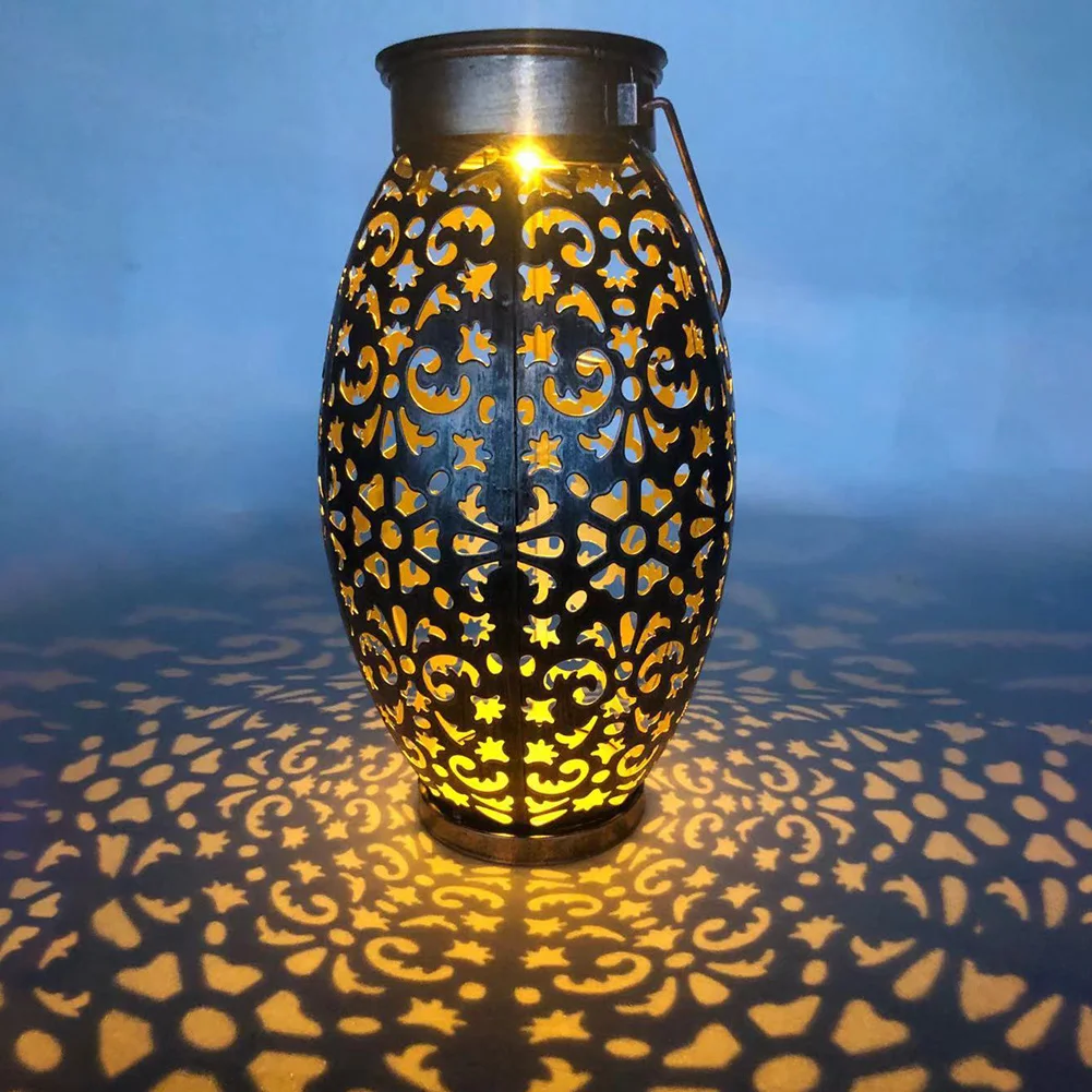 Ручные уличные садовые светильники на солнечной батарее, декоративные полые светильники в стиле ретро, Проекционные подвесные садовые све...
Ручные уличные садовые светильники на солнечной батарее, декоративные полые светильники в стиле ретро, Проекционные подвесные садовые све...