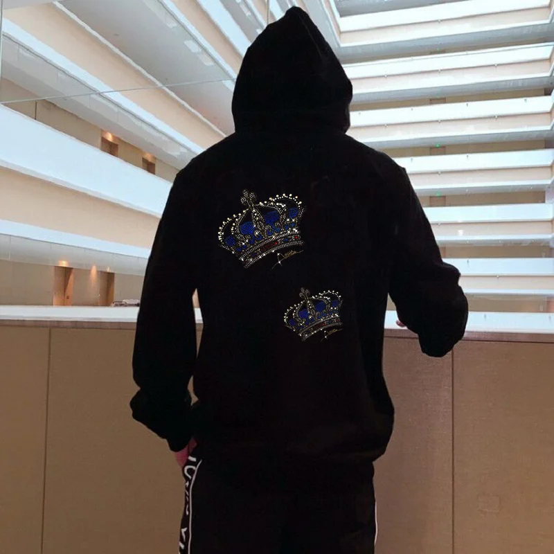Men's Hoodie Plus Velvet Sweatshirt Loose Pullover 2021 Fashion Design 2 Crown Fitted Hot Rhinestone Shiny Pattern
Men's Hoodie Plus Velvet Sweatshirt Loose Pullover 2021 Fashion Design 2 Crown Fitted Hot Rhinestone Shiny Pattern