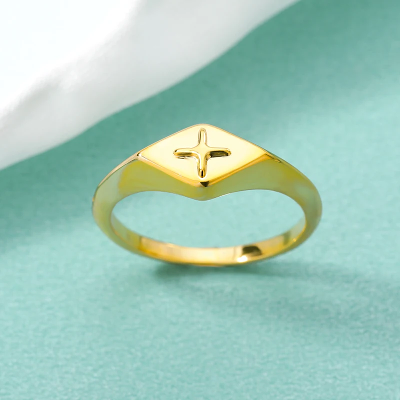 Men's Ring Rhombus Cross Punk Style Finger Loop Fashion Men And Women Party Stainless Steel Jewelry Friend Friendship Gifts
Men's Ring Rhombus Cross Punk Style Finger Loop Fashion Men And Women Party Stainless Steel Jewelry Friend Friendship Gifts