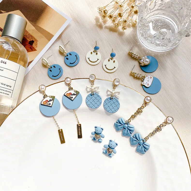 Korean Creative Earrings Romantic Lovely Ocean Blue Series Dangle Drop Earrings for Women Girls Jewelry 2021 New Trendy
Korean Creative Earrings Romantic Lovely Ocean Blue Series Dangle Drop Earrings for Women Girls Jewelry 2021 New Trendy