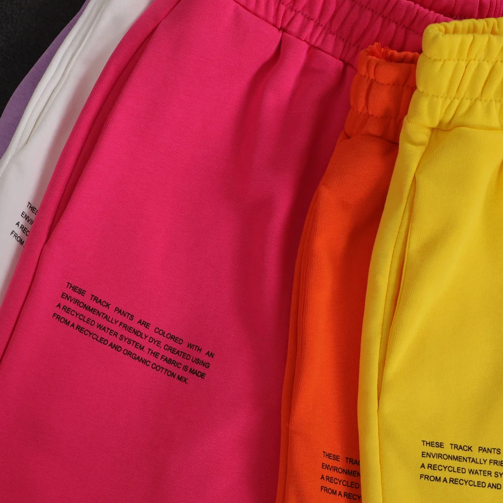 Solid Sweatsuit Set for Women Two Piece Outfits Oversized Sweatshirts Tops and Sweatpants Jogger Tracksuits Loose Trousers
Solid Sweatsuit Set for Women Two Piece Outfits Oversized Sweatshirts Tops and Sweatpants Jogger Tracksuits Loose Trousers