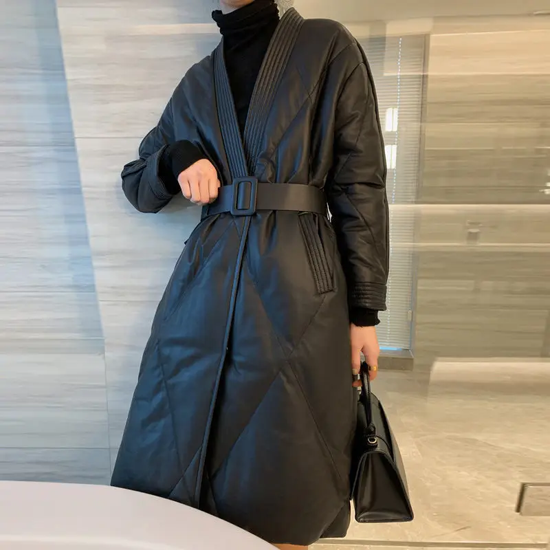 Black Leather Women's Coat for Winter Warm Long Oversized Female thin Cotton Jacket Coat 3XL Outerwear
Black Leather Women's Coat for Winter Warm Long Oversized Female thin Cotton Jacket Coat 3XL Outerwear