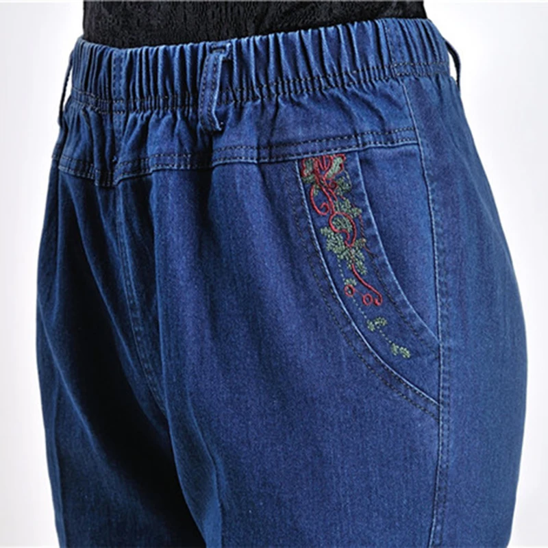 Plus size High waist jeans women Spring autumn Elastic waist Denim trousers female winter Flocking Keep warm casual pants A2653
Plus size High waist jeans women Spring autumn Elastic waist Denim trousers female winter Flocking Keep warm casual pants A2653