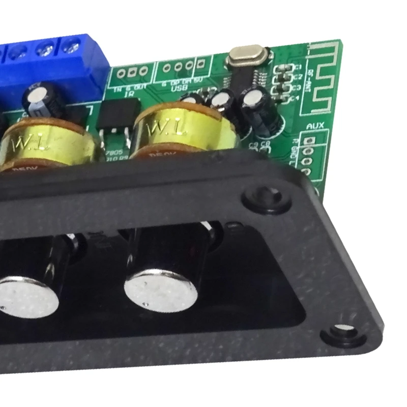 Bluetooth Amplifier Power Audio Board 20Wx2 Stereo Amp Sound Amplifiers AUX U Disk Decoder Treble Bass Adjustment
Bluetooth Amplifier Power Audio Board 20Wx2 Stereo Amp Sound Amplifiers AUX U Disk Decoder Treble Bass Adjustment