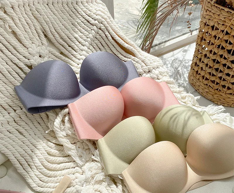 2020 Strapless Invisible Bra Sexy Seamless Underwear Wedding Dress Push Up Wireless Lingerie Drop Shipping
2020 Strapless Invisible Bra Sexy Seamless Underwear Wedding Dress Push Up Wireless Lingerie Drop Shipping