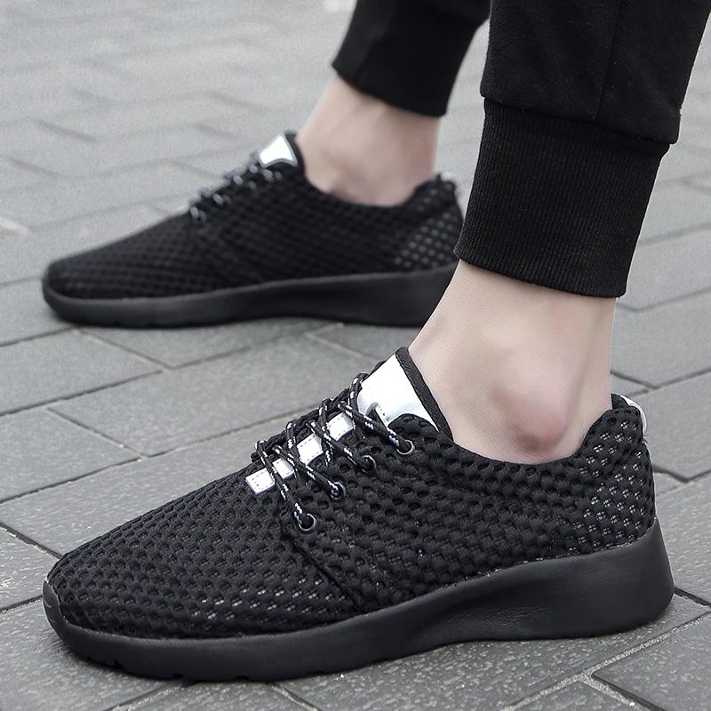 2020 Summer Hot Sell Men Sneakers Outdoors Cutout Trainers Mesh Breathable Stability No-Slip Sneakers Light Sport Jogging Shoes
2020 Summer Hot Sell Men Sneakers Outdoors Cutout Trainers Mesh Breathable Stability No-Slip Sneakers Light Sport Jogging Shoes