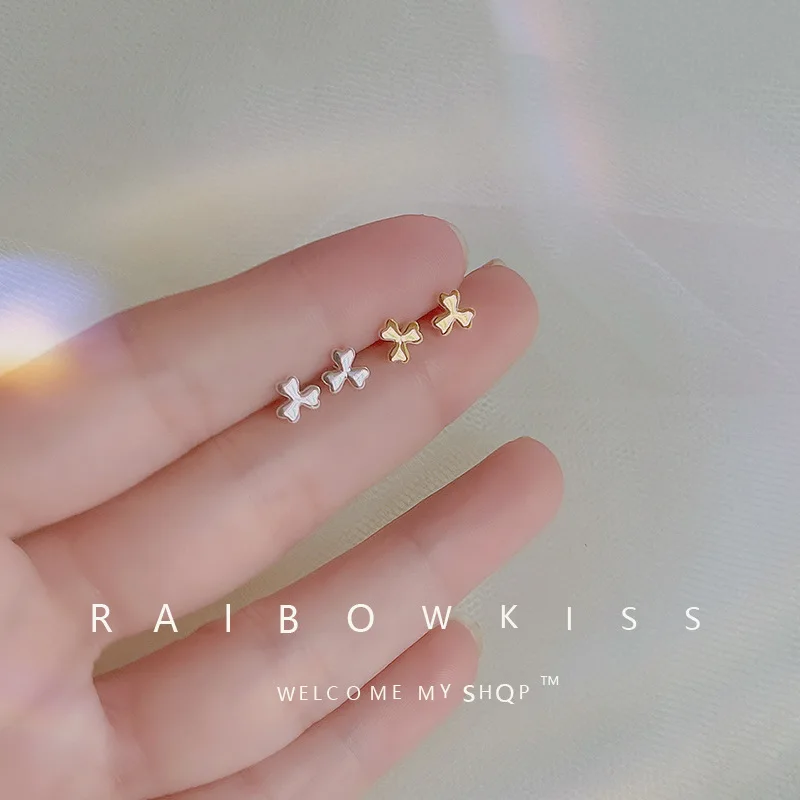 FMILY S925 Silver Needle Creative Windmill Earrings Fashion Temperament Personality Simple GeometricJewelry Gifts for Girlfriend
FMILY S925 Silver Needle Creative Windmill Earrings Fashion Temperament Personality Simple GeometricJewelry Gifts for Girlfriend