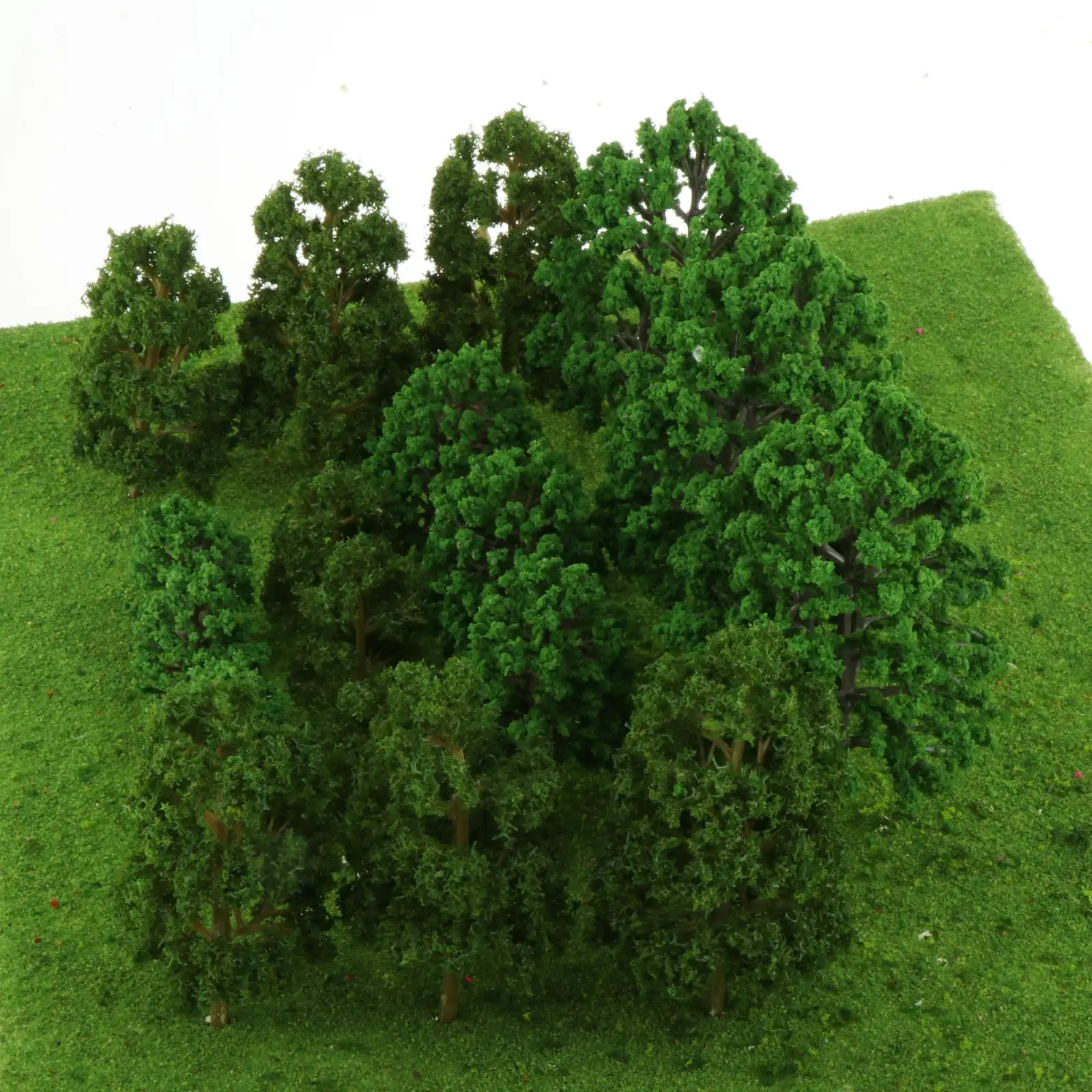 18x Plastic Miniature Model Trees For Building Trains Railroad Layout Scenery