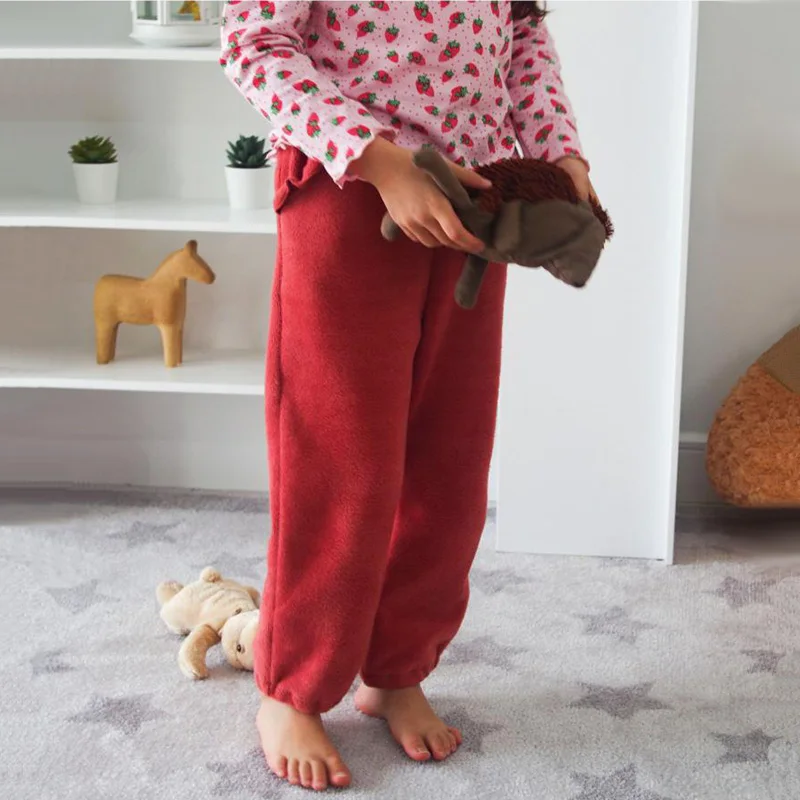 Children's Pants For Girls Clothes Cotton Home Pants Plus Velvet Thicken Warm Trousers 2021 Autumn Winter Clothing Kids Pants
Children's Pants For Girls Clothes Cotton Home Pants Plus Velvet Thicken Warm Trousers 2021 Autumn Winter Clothing Kids Pants