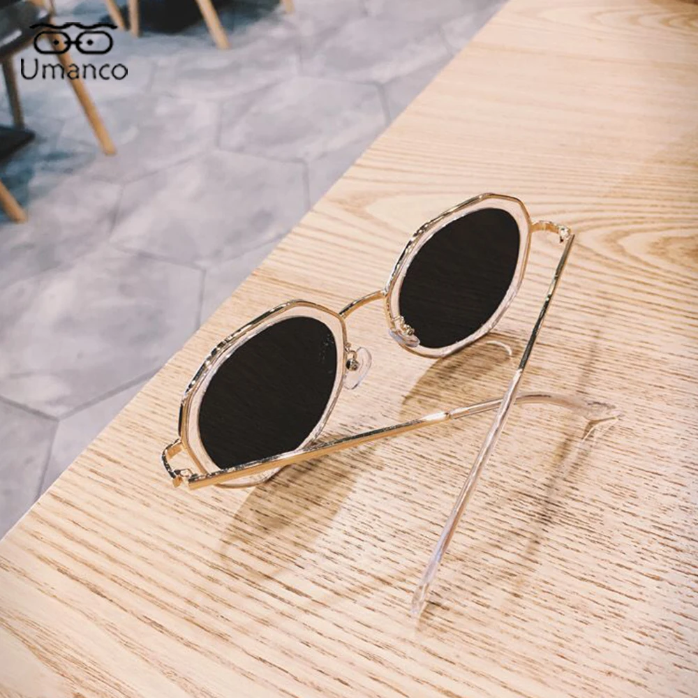 Fashion Round Sunglasses for Women Men Gradient Color with Metal Frame Eye Glasses Female Male Eyewear UV400 Street Beach
Fashion Round Sunglasses for Women Men Gradient Color with Metal Frame Eye Glasses Female Male Eyewear UV400 Street Beach