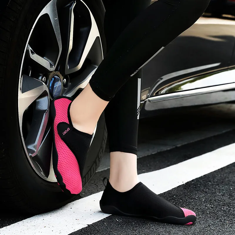 Unisex Beach Water ShoesSeaside Slippers Surf Upstream Light Sports Water Shoes Sneakers Quick-Drying Swimming Aqua Shoes
Unisex Beach Water ShoesSeaside Slippers Surf Upstream Light Sports Water Shoes Sneakers Quick-Drying Swimming Aqua Shoes