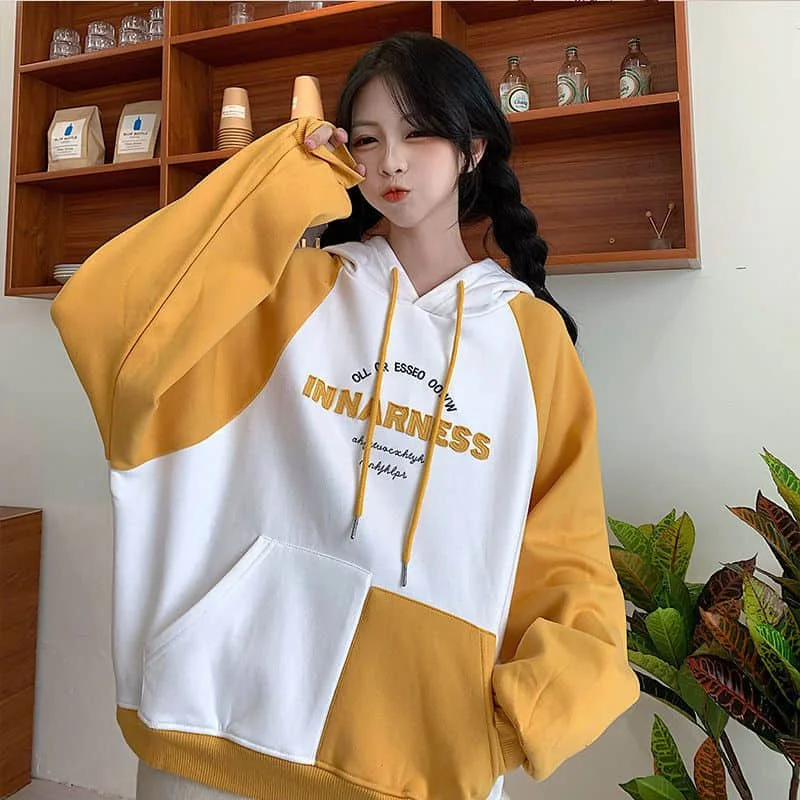 Sweatshirts Men's And Women's Hooded Color Matching Autumn And Winter 2021 Loose Korean College Style Trend Splicing Coat Top
Sweatshirts Men's And Women's Hooded Color Matching Autumn And Winter 2021 Loose Korean College Style Trend Splicing Coat Top
