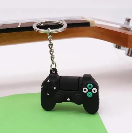 1pcs New creative personality simulation game keychain ring pendant men and women couple key chain bag pendant wholesale
1pcs New creative personality simulation game keychain ring pendant men and women couple key chain bag pendant wholesale