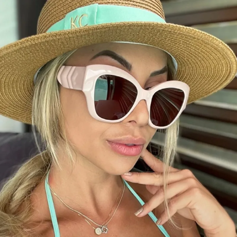 New Fashion Oversized Square Sunglasses For Women Designer Leopard Sun Glasses Vintage Luxury Brand Trend Elegant Big Shades
New Fashion Oversized Square Sunglasses For Women Designer Leopard Sun Glasses Vintage Luxury Brand Trend Elegant Big Shades