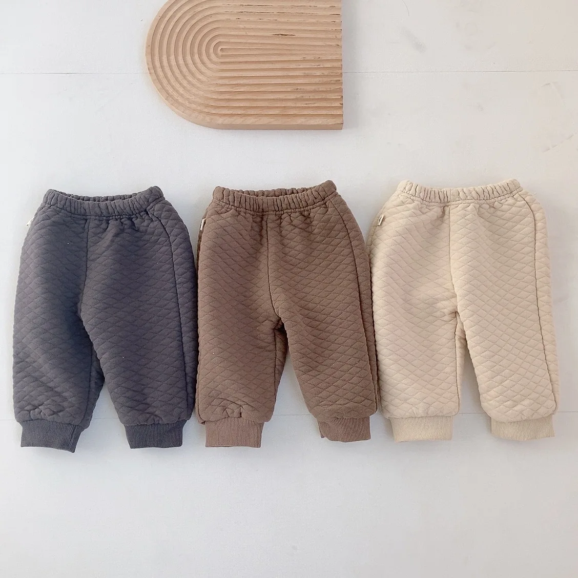 Casual Baby Trousers Bottoming Pant Ribbed Elastic Striped Pants Solid Color Infant Clothing for Kids Toddler Boys Girl Clothes
Casual Baby Trousers Bottoming Pant Ribbed Elastic Striped Pants Solid Color Infant Clothing for Kids Toddler Boys Girl Clothes