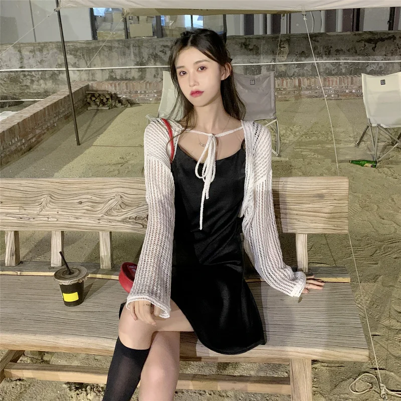 Korejepo Women 2 Piece Set 2021 Summer New Korean Chic Sweet Retro Blue Sling Short Dresses Female Gentle Style Short Cardigan
Korejepo Women 2 Piece Set 2021 Summer New Korean Chic Sweet Retro Blue Sling Short Dresses Female Gentle Style Short Cardigan