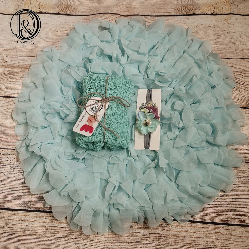 Don & Judy/коврик в цветочном стиле с подходящими повязками и повязкой на голову; мягкие шифоновые подушки; реквизит для фотосессии; реквизит дл...
Don & Judy/коврик в цветочном стиле с подходящими повязками и повязкой на голову; мягкие шифоновые подушки; реквизит для фотосессии; реквизит дл...