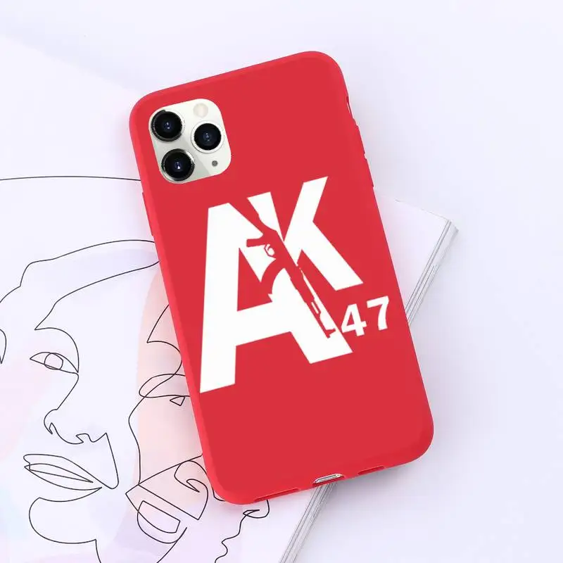 AK47 Gun Coque Simple black white Phone Case Candy Color for iPhone 11 12 pro XS MAX 8 7 6 6S Plus X 5S SE 2020 XR
AK47 Gun Coque Simple black white Phone Case Candy Color for iPhone 11 12 pro XS MAX 8 7 6 6S Plus X 5S SE 2020 XR