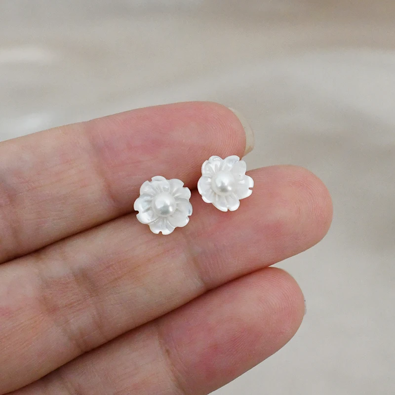 ASHIQI Natural freshwater pearl earrings 925 sterling silver shell flower ladies handmade earrings unique gift
ASHIQI Natural freshwater pearl earrings 925 sterling silver shell flower ladies handmade earrings unique gift