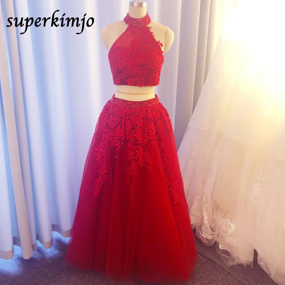 SuperKimJo 2 Piece Prom Dresses 2020 High Neck Lace Applique Beaded Burgundy Prom Gown Vestido De Fiesta De Gala
SuperKimJo 2 Piece Prom Dresses 2020 High Neck Lace Applique Beaded Burgundy Prom Gown Vestido De Fiesta De Gala